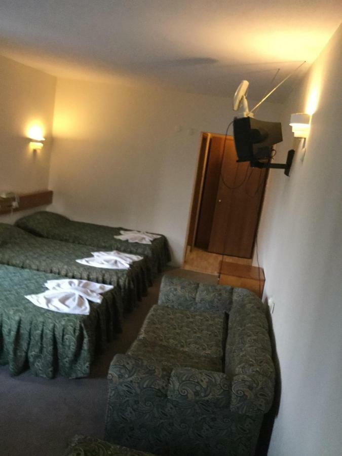 Dias Hotel Кушадасъ Екстериор снимка
